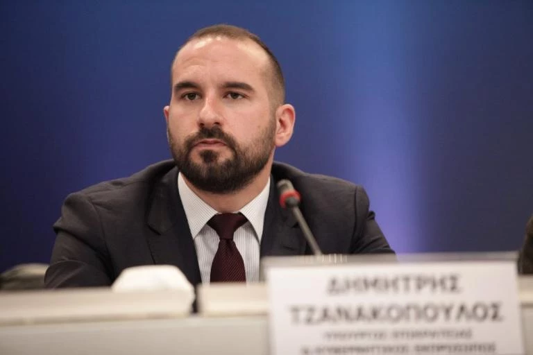 Μας κοροϊδεύουν! Τζανακόπουλος για απόφαση Eurogroup: Ο ελληνικός λαός μπορεί να χαμογελάσει